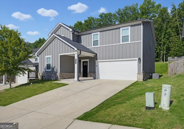 Photo 2 of Single family home for sale at 131 Dew Drop Pt, Dallas, GA 30157 | MLS# 10795658 | Listing updated on 2026-09-20