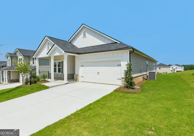 Photo 3 of Sale Pending at 390 Morgan Crk Rd, Pendergrass, GA 30567 | MLS# 10761004 | Listing updated on 2026-09-29