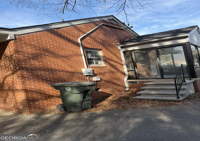 4th image of 2006 Stonewall St, Dublin, GA 31021 | MLS# 10776940