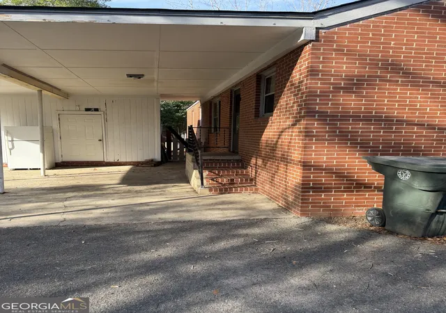 5th image of 2006 Stonewall St, Dublin, GA 31021 | MLS# 10776940