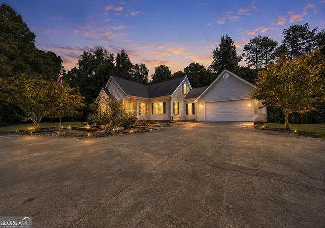 1st image of 1380 Howard Lewis Rd, White Plains, GA 30678 | MLS# 10817563