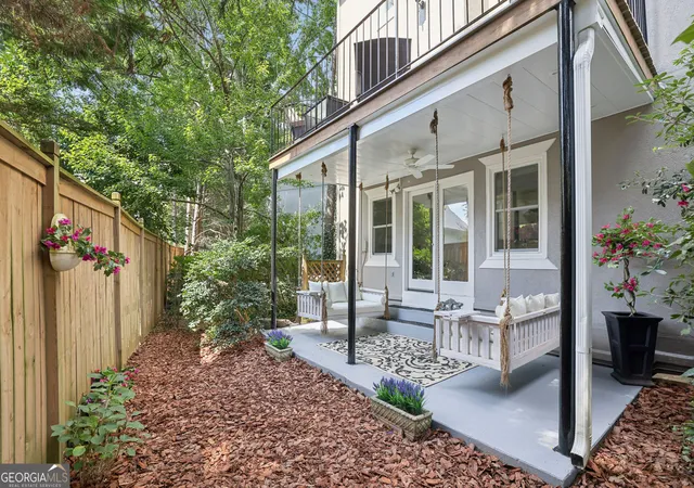 Photo 2 of Townhouse for sale at 13 Sycamore Sta, Decatur, GA 30030 | MLS# 10834686 | Listing updated on 2026-09-10