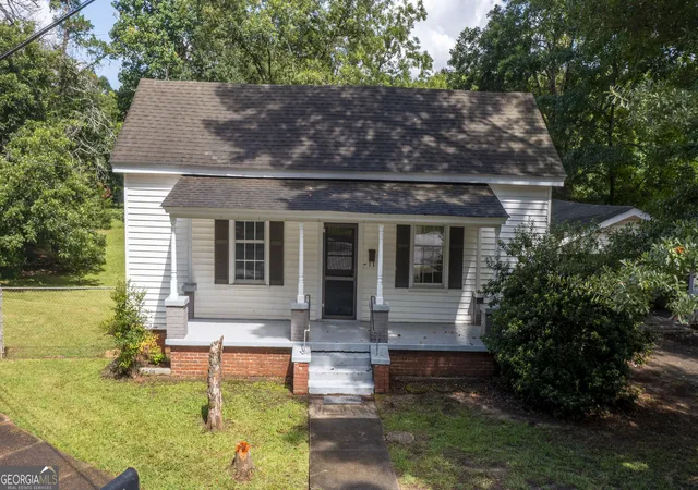 1st image of 11 North St, Manchester, GA 31816 | MLS# 10825662
