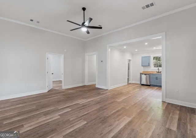 Photo 4 of Single family home for sale at 2116 Union St, Brunswick, GA 31520 | MLS# 10833527 | Listing updated on 2026-08-27