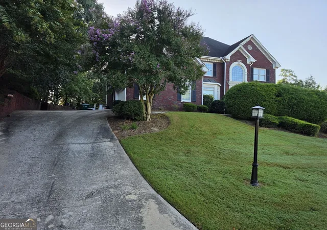 2nd image of 2810 Shoemaker Ln, Snellville, GA 30039 | MLS# 10825555