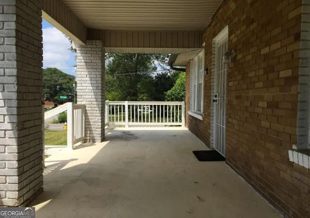 Photo 4 of Single family home for sale at 697 Ormond Ter, Macon, GA 31206 | MLS# 10824759 | Listing updated on 2026-09-09