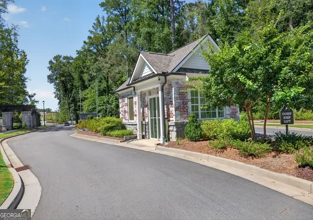 Photo 3 of Condo for sale at 4958 Sudbrook Wy, Peachtree Corners, GA 30092 | MLS# 10832540 | Listing updated on 2026-09-08