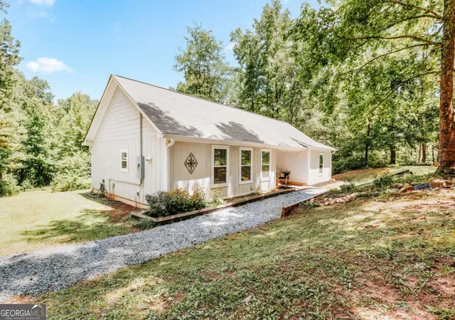 Photo 1 of Single family home for sale at 72 Terry Dee Ln, Colbert, GA 30628 | MLS# 10823652 | Listing updated on 2026-08-25