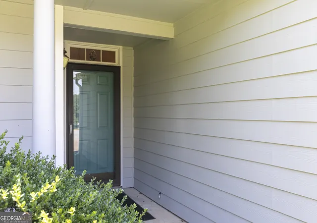 Photo 3 of Single family home for sale at 5021 River Rock Way, Woodstock, GA 30188 | MLS# 10800052 | Listing updated on 2026-09-17