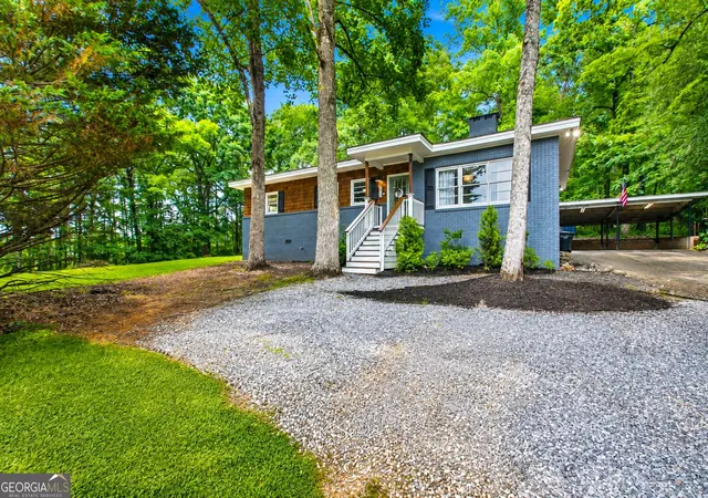 1st image of 372 Gabrels Dr, Clarkesville, GA 30523 | MLS# 10823440