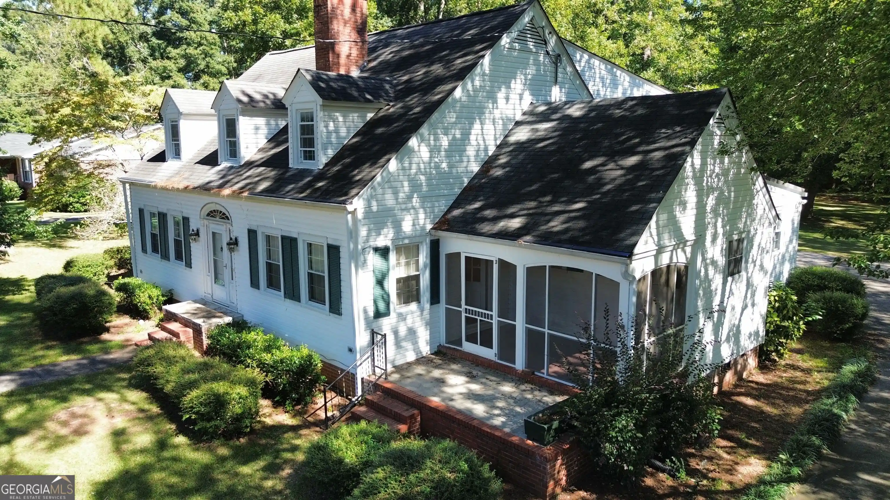 Photo 1 of Single family home for sale at 803 Dolvin Ave, Union Point, GA 30669 | MLS# 10857442 | Listing updated on 2026-10-15