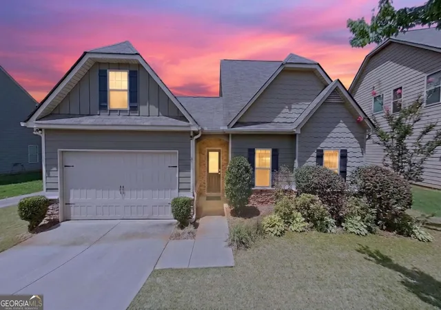 Photo 2 of Single family home for sale at 2530 Grayton Loop, Villa Rica, GA 30180 | MLS# 10815949 | Listing updated on 2026-09-12