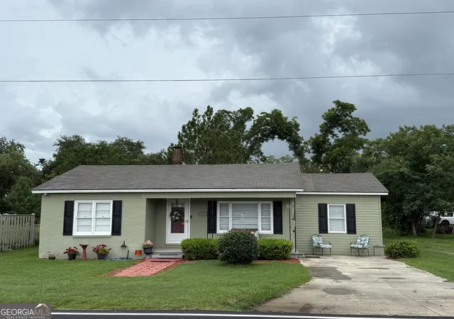 Homes for sale in Metter, GA | 455 N Kennedy St, Metter, GA 30439 | MLS# 10796143