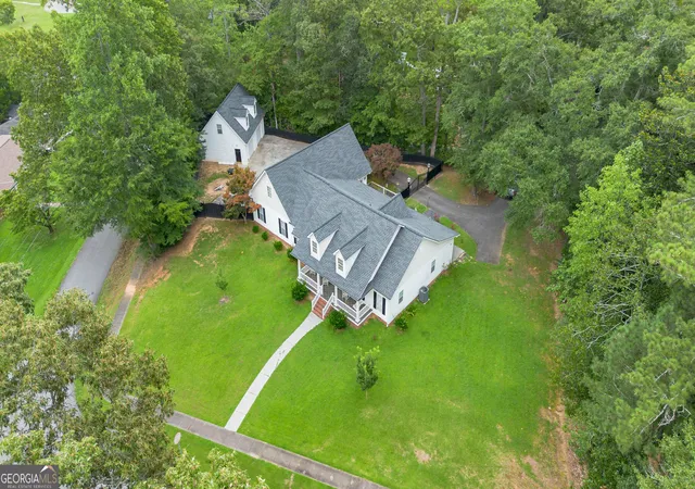 1st image of 320 Alewine Ave, Tallapoosa, GA 30176 | MLS# 10820930