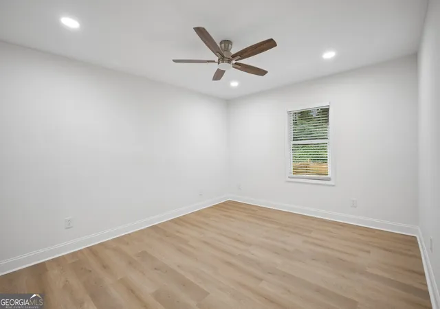 4th image of 2950 Concord Dr, Decatur, GA 30033 | MLS# 10811302