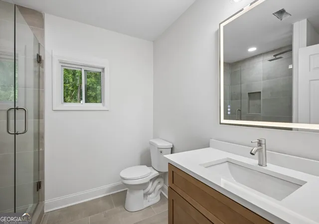 5th image of 2950 Concord Dr, Decatur, GA 30033 | MLS# 10811302