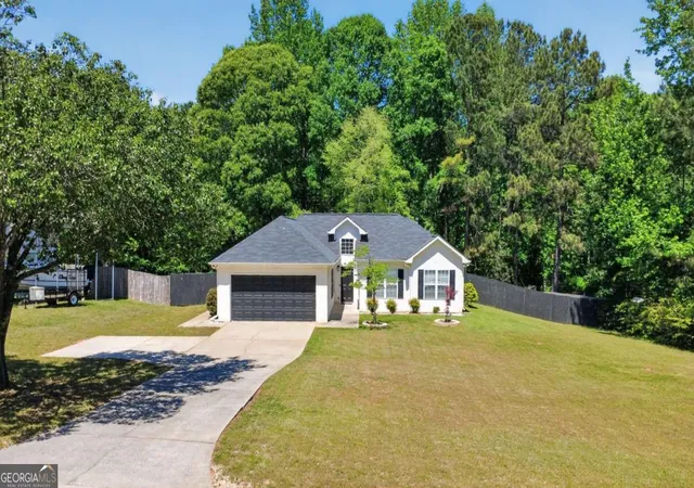 Photo 3 of Sale Pending at 80 Cherub Ln, Sharpsburg, GA 30277 | MLS# 10738618 | Listing updated on 2026-09-01