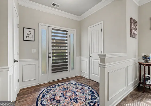 Photo 2 of Single family home for sale at 585 Country Ridge Dr, Hoschton, GA 30548 | MLS# 10741740 | Listing updated on 2026-10-22