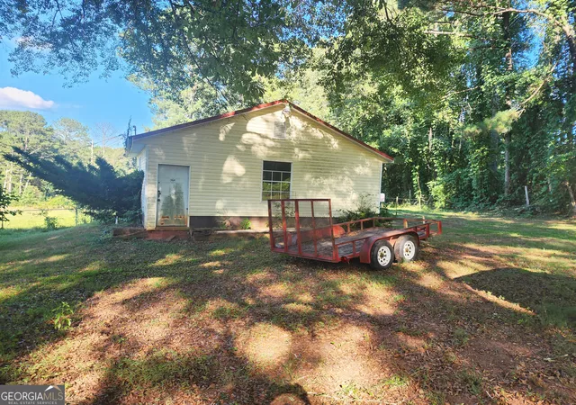 Photo 4 of Sale Pending at 433 Mount Moriah Rd, Auburn, GA 30011 | MLS# 10337579 | Listing updated on 2025-05-06