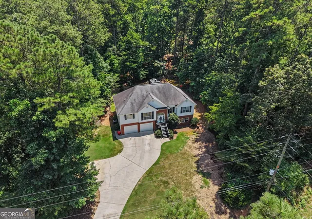 2nd image of 5220 Woodmont Dr, Villa Rica, GA 30180 | MLS# 10816883