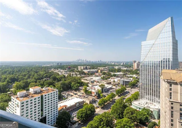 Photo 2 of Condo for sale at 3324 Peachtree Rd Ne #1410, Atlanta, GA 30326 | MLS# 10819957 | Listing updated on 2026-09-14