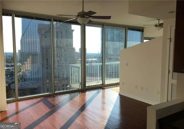 Photo 2 of Condo for sale at 3324 Peachtree Rd Ne #1410, Atlanta, GA 30326 | MLS# 10819957 | Listing updated on 2026-09-14