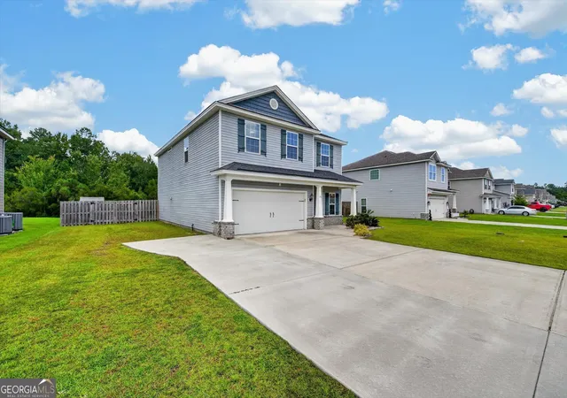 Photo 2 of Single family home for sale at 130 Clover Pointe Cir, Guyton, GA 31312 | MLS# 10823511 | Listing updated on 2026-08-25