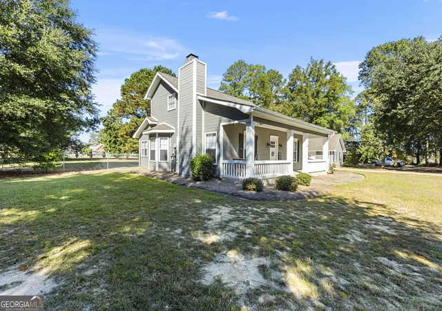 Photo 4 of Sale Pending at 102 Waterford Dr, Bonaire, GA 31005 | MLS# 10627609 | Listing updated on 2025-10-22
