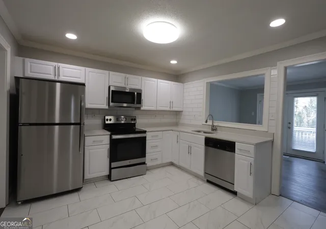 5th image of 3363 Wesley Chapel Rd, Decatur, GA 30034 | MLS# 10487631