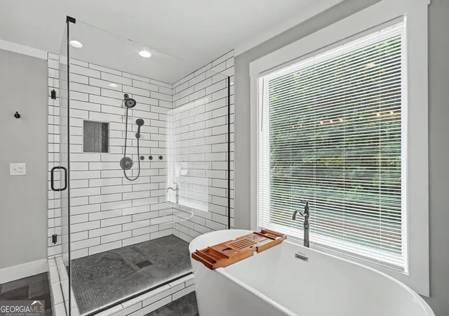 Photo 4 of Single family home for sale at 9 Queens Ct, Blairsville, GA 30512 | MLS# 10789894 | Listing updated on 2026-08-28