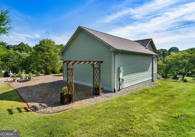 4th image of 1358 Brasstown Creek Meadow Dr, Young Harris, GA 30582 | MLS# 10781259