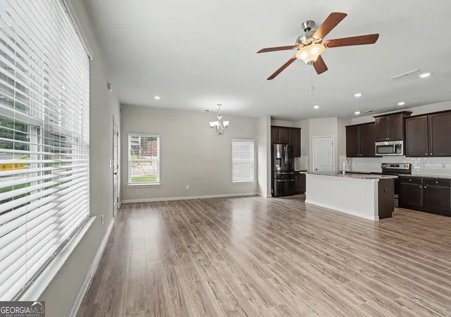 Photo 4 of Single family home for sale at 1894 Stanton Rd, East Point, GA 30344 | MLS# 10772349 | Listing updated on 2026-07-24