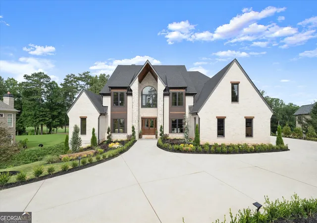 1st image of 215 Traditions Dr, Alpharetta, GA 30004 | MLS# 10813443