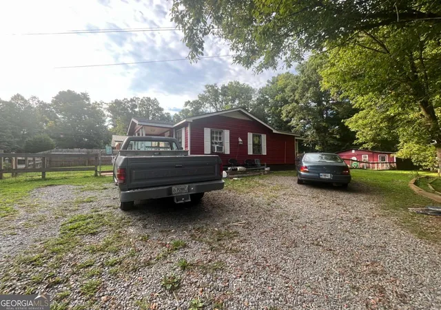 Photo 3 of Single family home for sale at 84 Old Tails Creek, Ellijay, GA 30540 | MLS# 10826897 | Listing updated on 2026-10-09