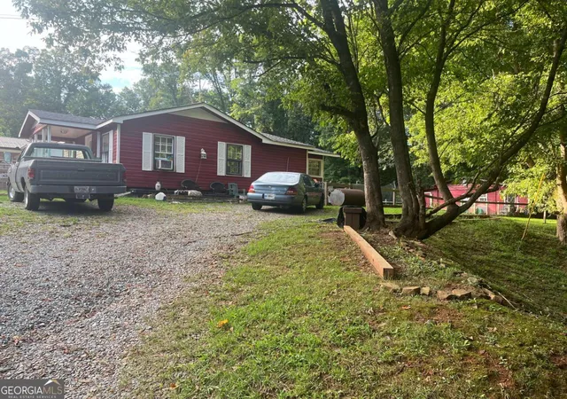 Photo 4 of Single family home for sale at 84 Old Tails Creek, Ellijay, GA 30540 | MLS# 10826897 | Listing updated on 2026-10-09