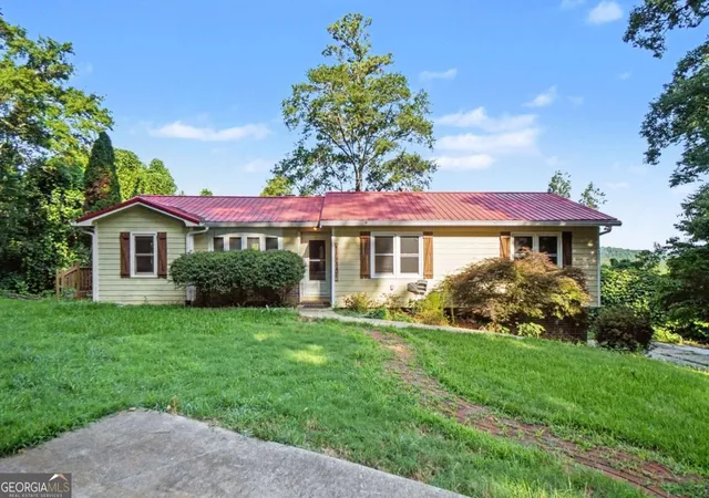 Photo 1 of Single family home for sale at 221 Tower Dr, Dallas, GA 30132 | MLS# 10809808 | Listing updated on 2026-09-04