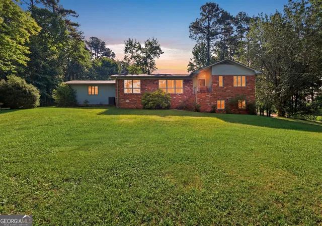 Homes for sale in Toccoa, GA | 33 Cherokee Hills Ln, Toccoa, GA 30577 | MLS# 10784568