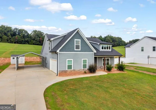 1st image of 1220 Walters Rd, Lavonia, GA 30553 | MLS# 10829181