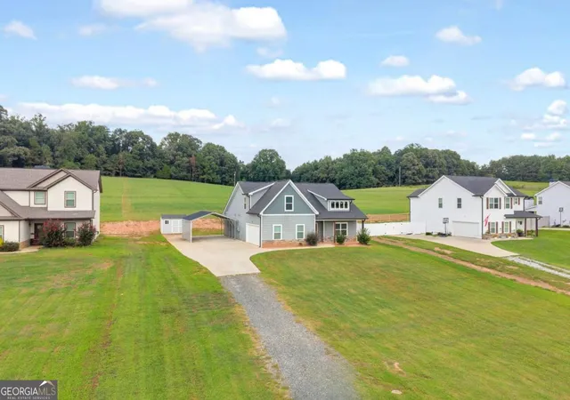 2nd image of 1220 Walters Rd, Lavonia, GA 30553 | MLS# 10829181