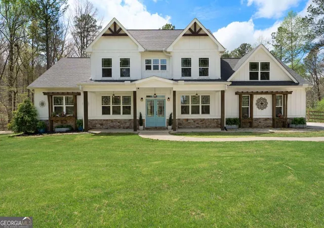 2nd image of 401 Blossom Trl, Acworth, GA 30101 | MLS# 10822748