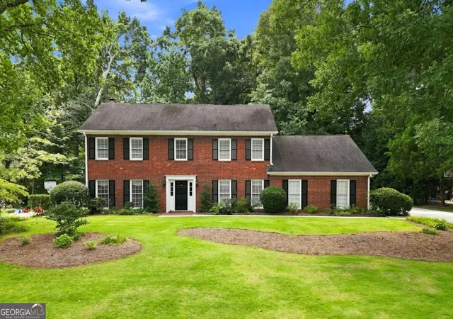 Photo 1 of Sale Pending at 3248 Hunterdon Wy Se, Marietta, GA 30067 | MLS# 10825712 | Listing updated on 2026-09-04