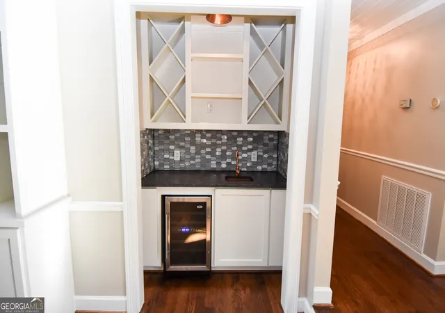 Photo 3 of Single family home for sale at 1091 Fairway Ridge Rd, Greensboro, GA 30642 | MLS# 10694492 | Listing updated on 2026-09-13