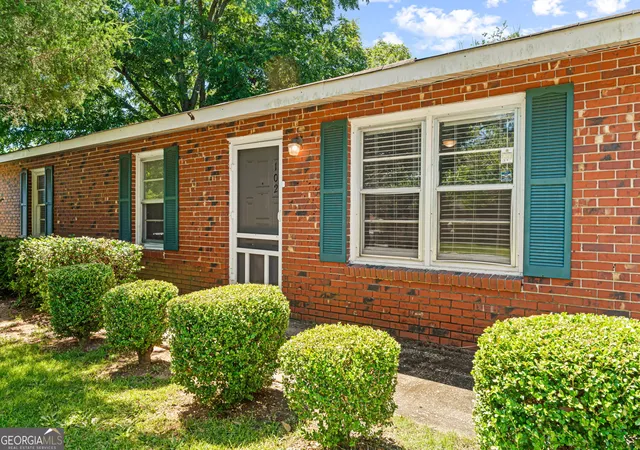 Homes for sale in Warner Robins, GA | 102 Oklahoma Ave, Warner Robins, GA 31093 | MLS# 10797999