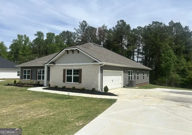 2nd image of 137 Abberley Ln #LOT 24, Macon, GA 31216 | MLS# 10805279