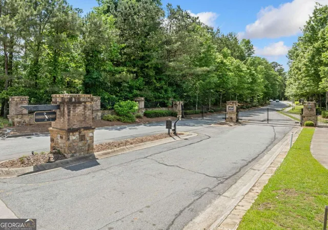 2nd image of 13333 Flamingo Rd, Alpharetta, GA 30004 | MLS# 10829100