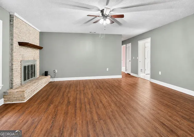 Photo 4 of Single family home for sale at 127 Pine Blf Dr, Statesboro, GA 30458 | MLS# 10803538 | Listing updated on 2026-08-21