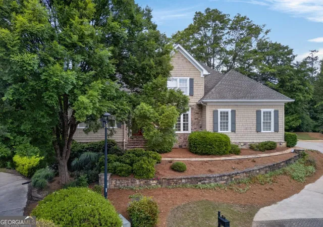 Photo 3 of Single family home for sale at 420 Bevy Ct, Duluth, GA 30097 | MLS# 10764557 | Listing updated on 2026-08-30