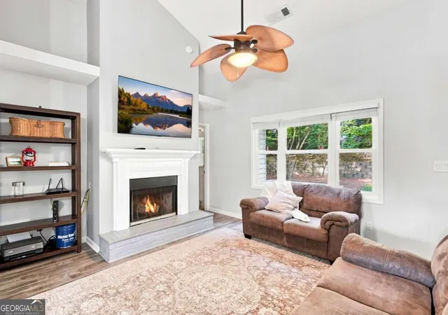Photo 3 of Single family home for sale at 409 Rose Creek Pl, Woodstock, GA 30189 | MLS# 10831689 | Listing updated on 2026-09-07