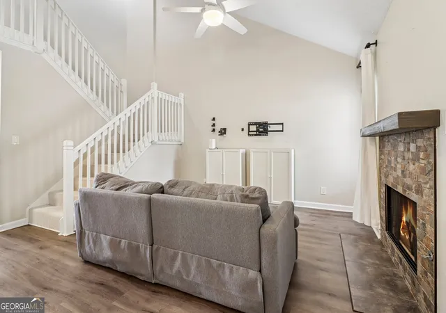 2nd image of 1605 Homestead Trl, Alpharetta, GA 30004 | MLS# 10810021