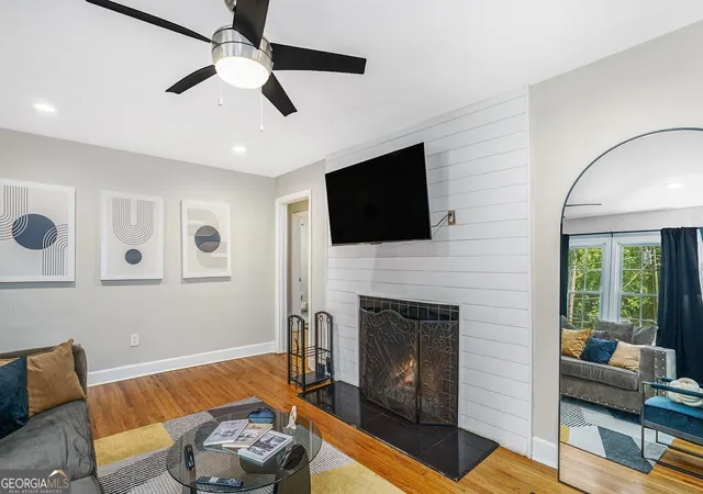 Photo 2 of Multi family home for sale at 1788a Campbellton Rd Sw, Atlanta, GA 30311 | MLS# 10759963 | Listing updated on 2026-06-09